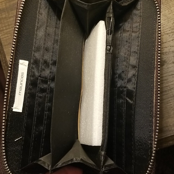 NWT Dark Chocolate Zip-up Wallet - Picture 6 of 7
